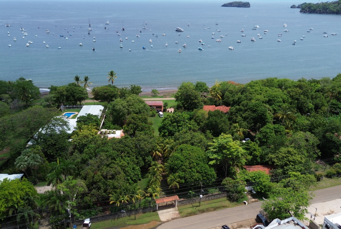 Coco Beach front Gem - 17