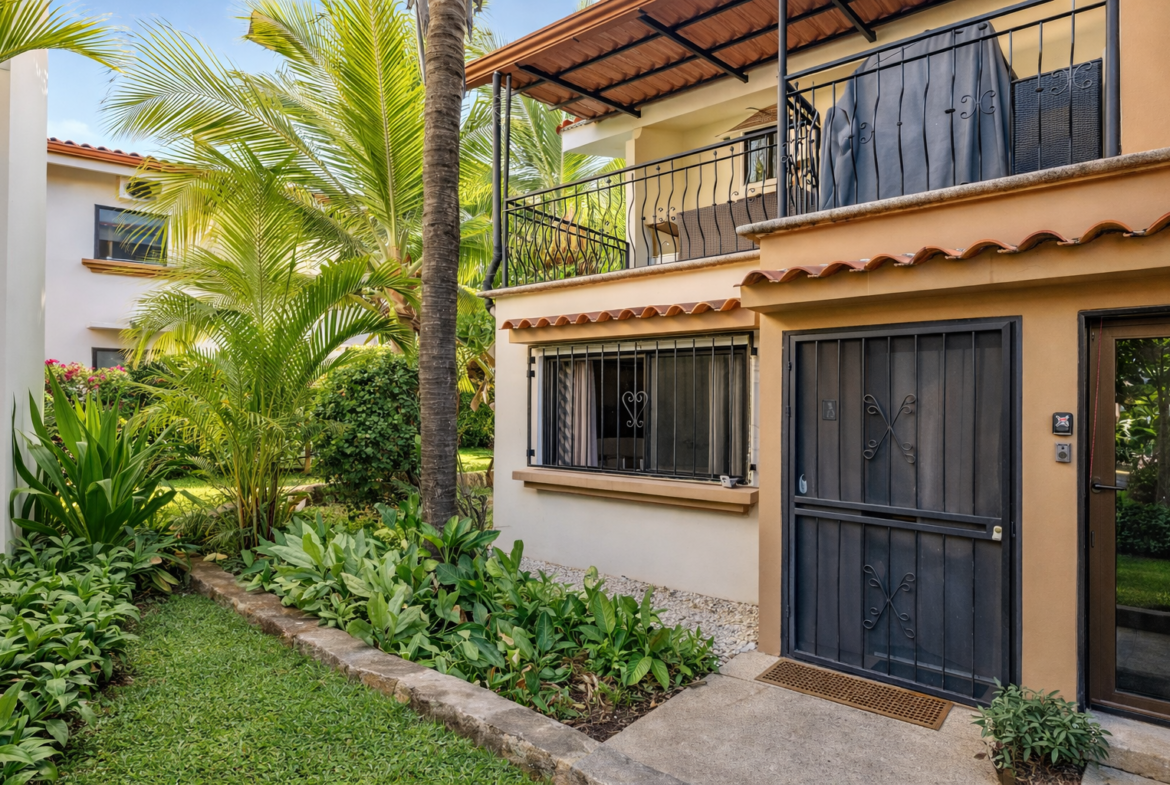 Jade Beach A12 - 2