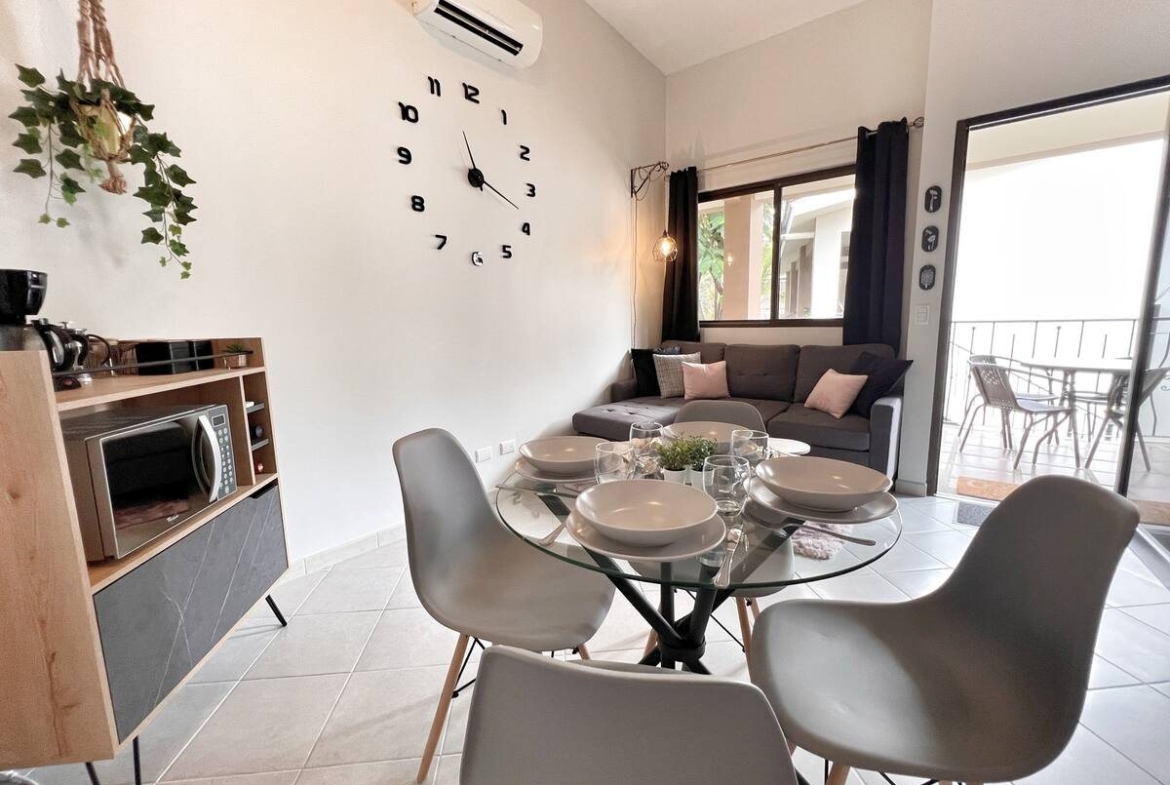 Jade Beach B28 - 3