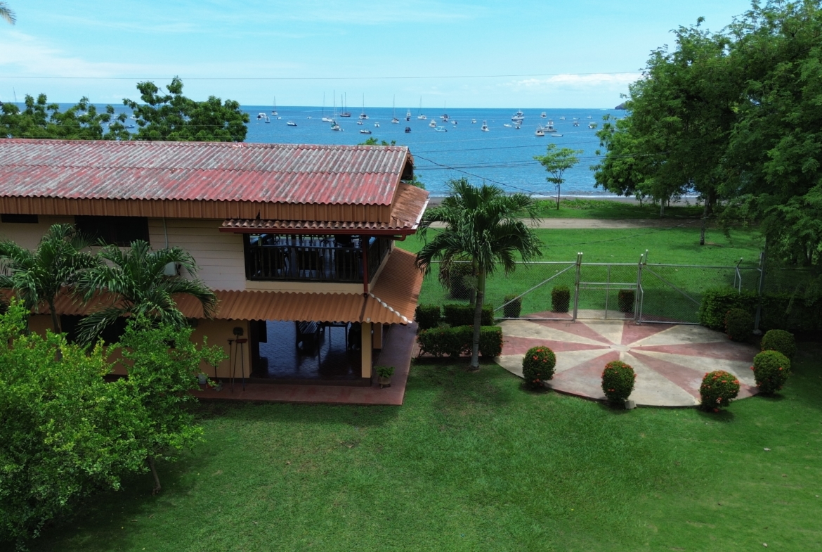 Coco Beach front Gem - 9