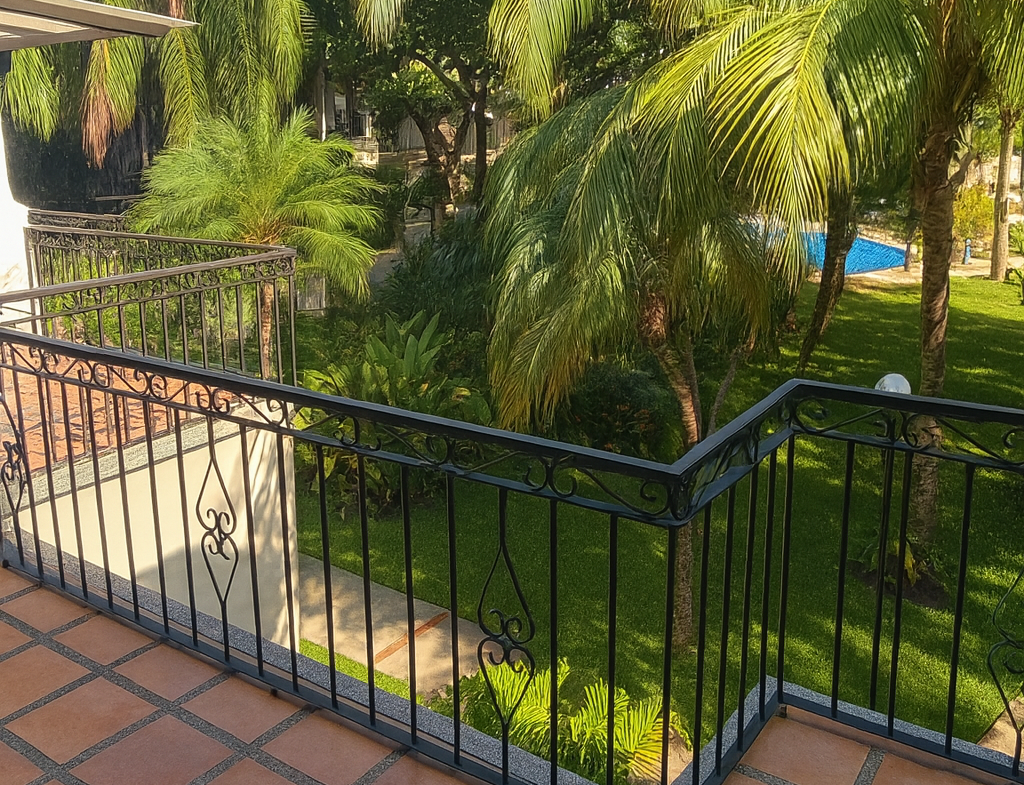 Jade Beach - 11