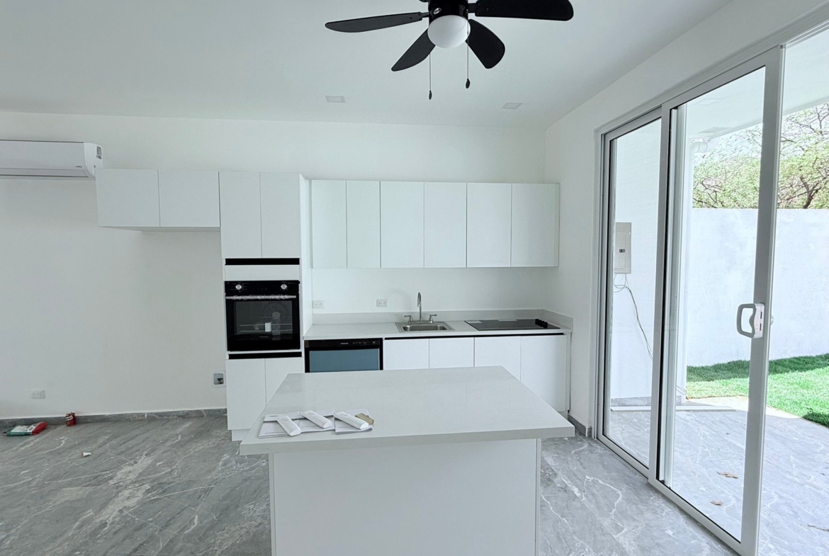 Coco Center Residences - 6