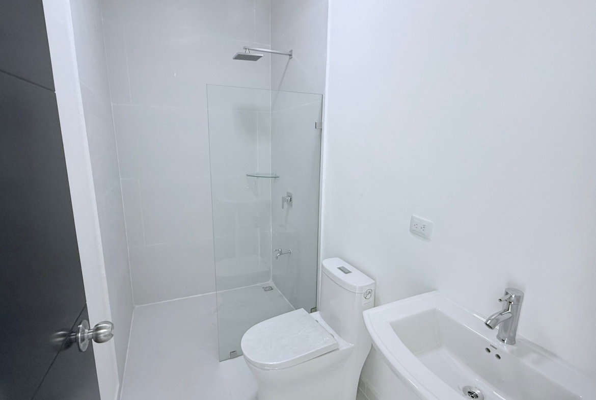 Coco Center Residences - 11