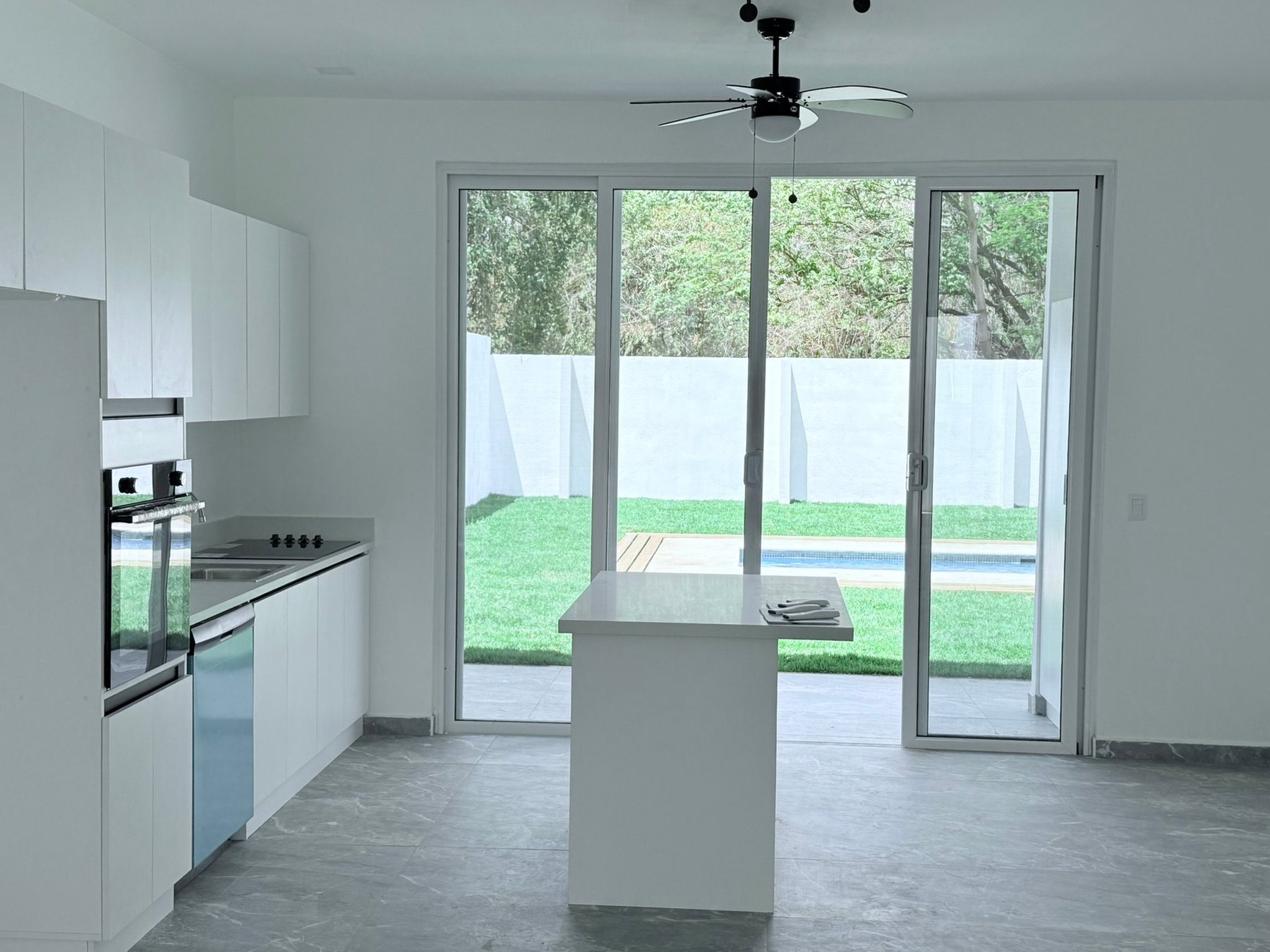 Coco Center Residences - 4